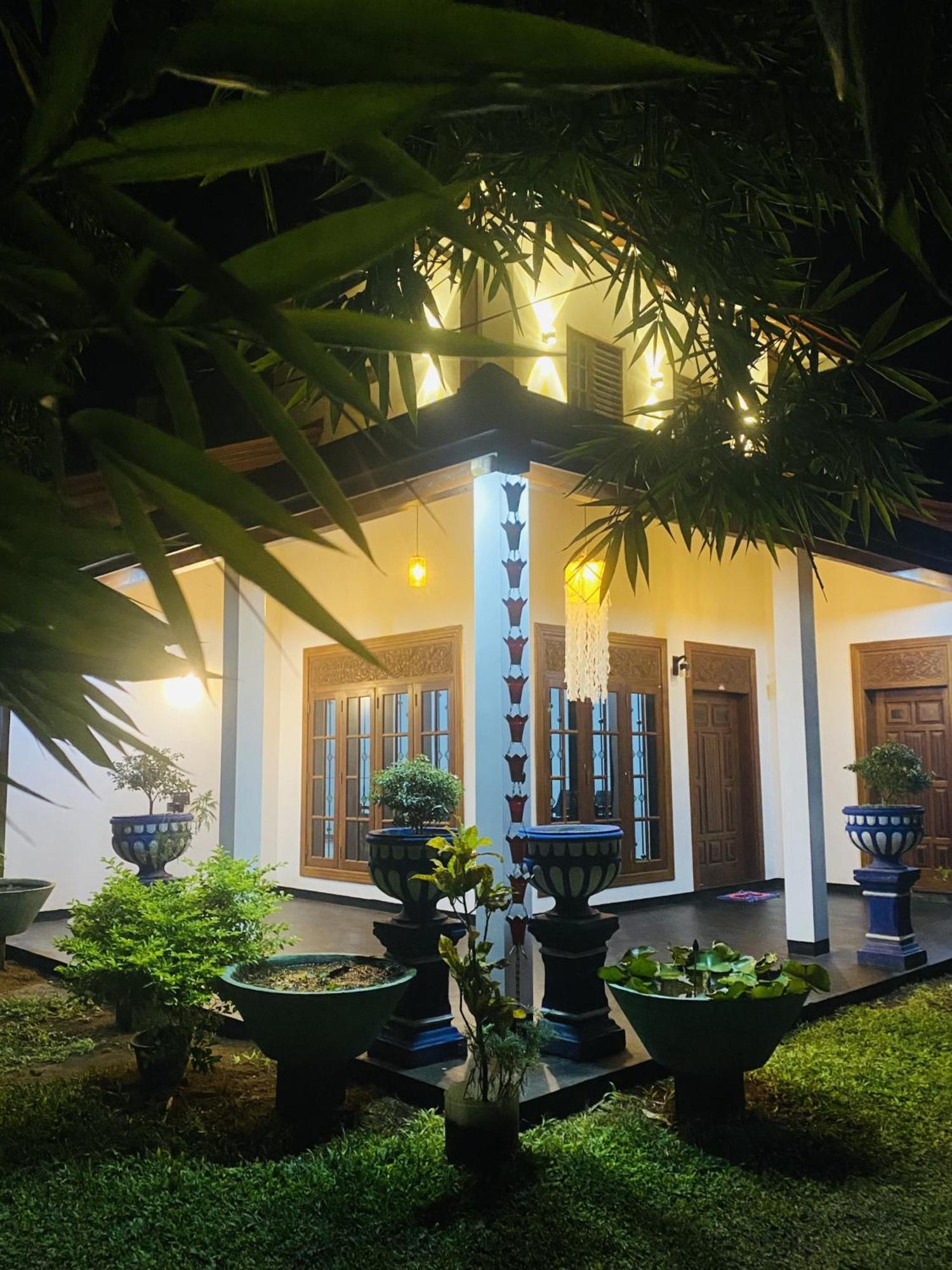 Udara Guest - Yala Safari Villa Exteriör bild